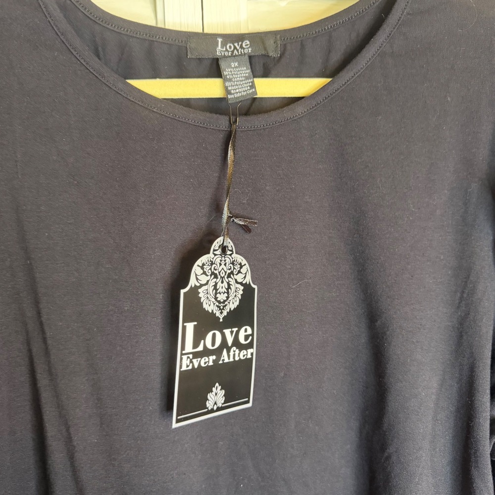 Love Ever After Skylar Black 3D Applique Sleeve Scoop Neck Knit Top 2X NEW - Picture 6 of 11